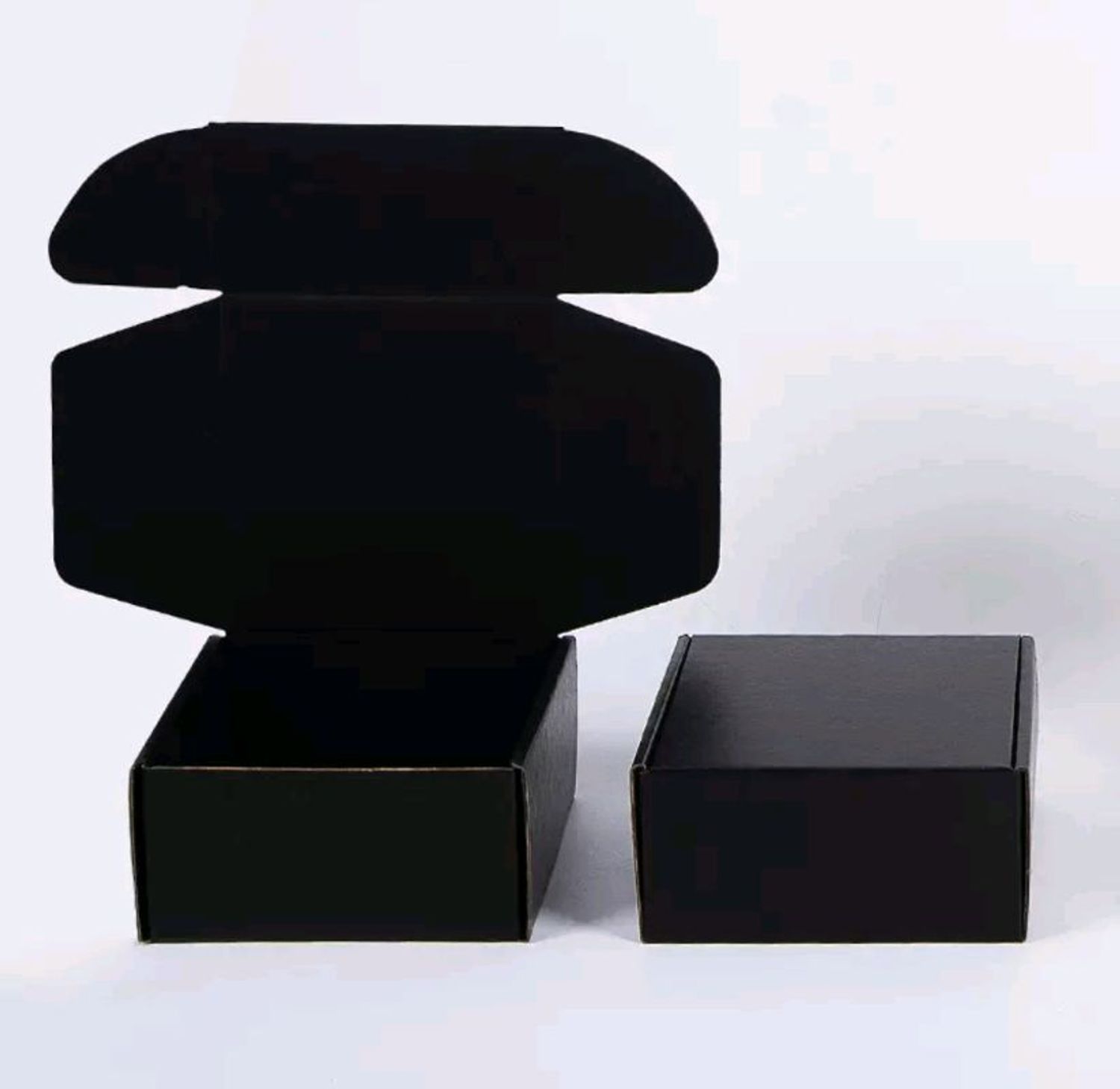 Хайрцаг хар ( 30*20*8см )