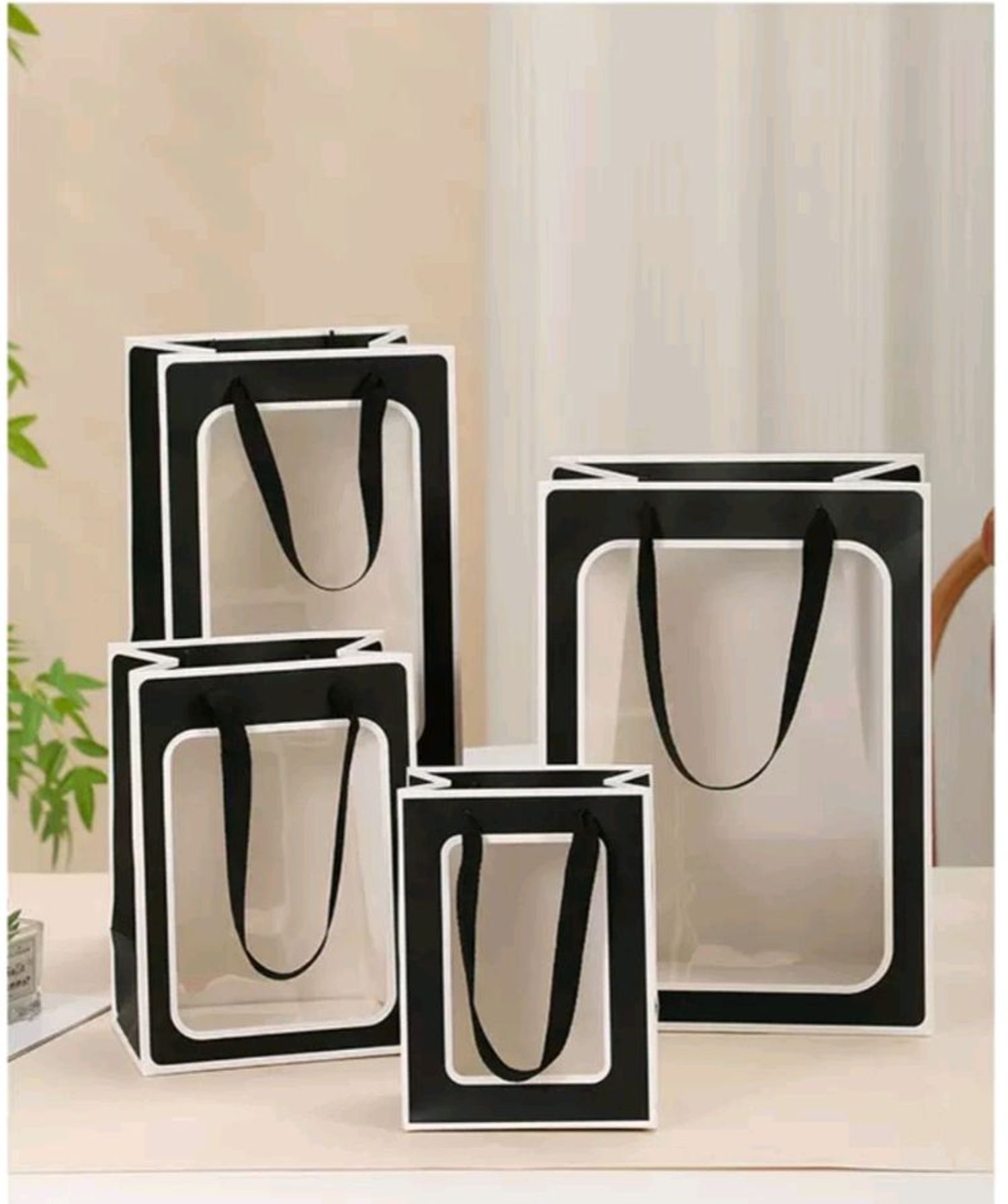 Цонхтой уут хар ( 15*10*20см )