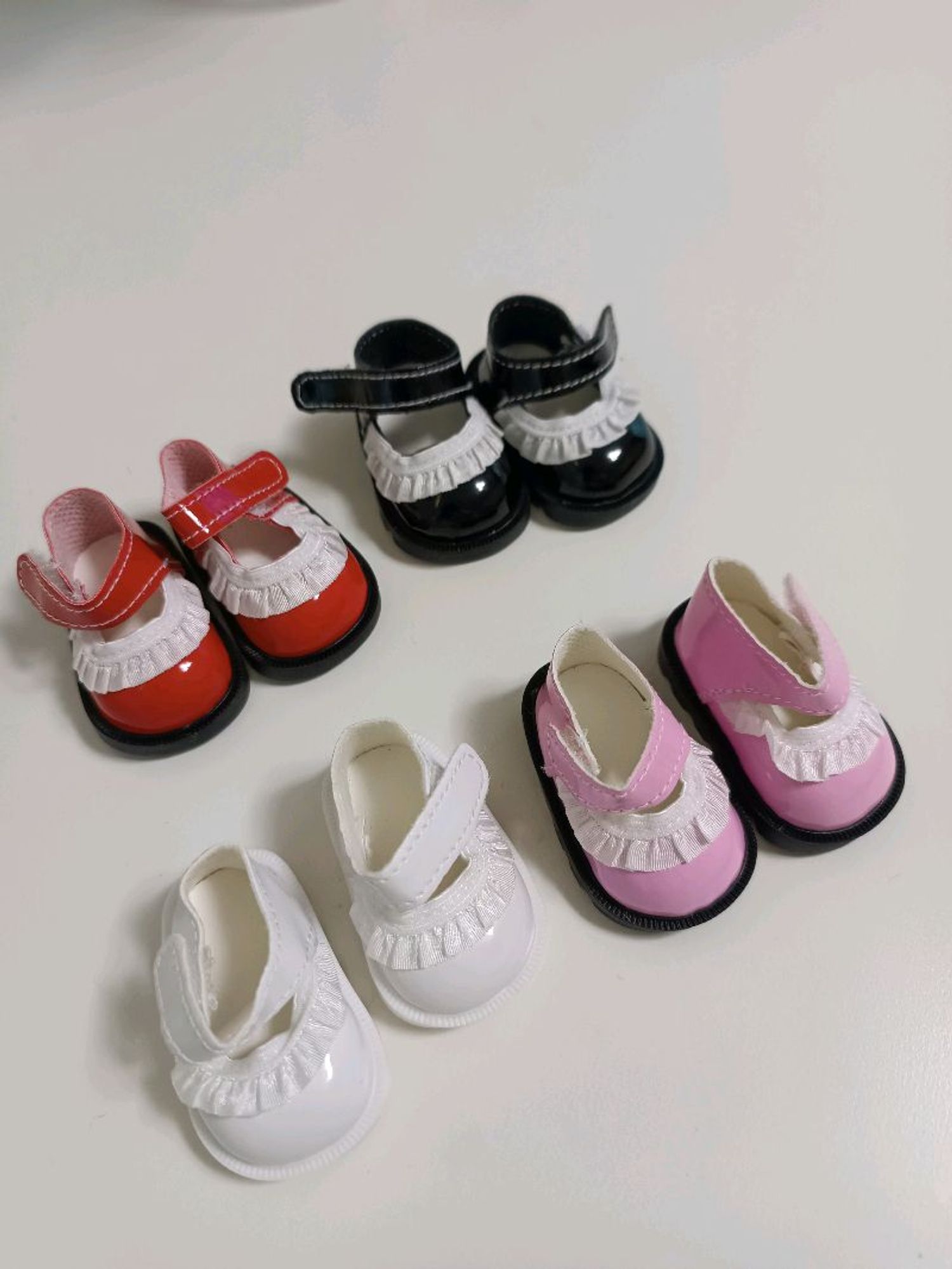 Хүүхэлдэйн зузаан ултай ботинк цагаан